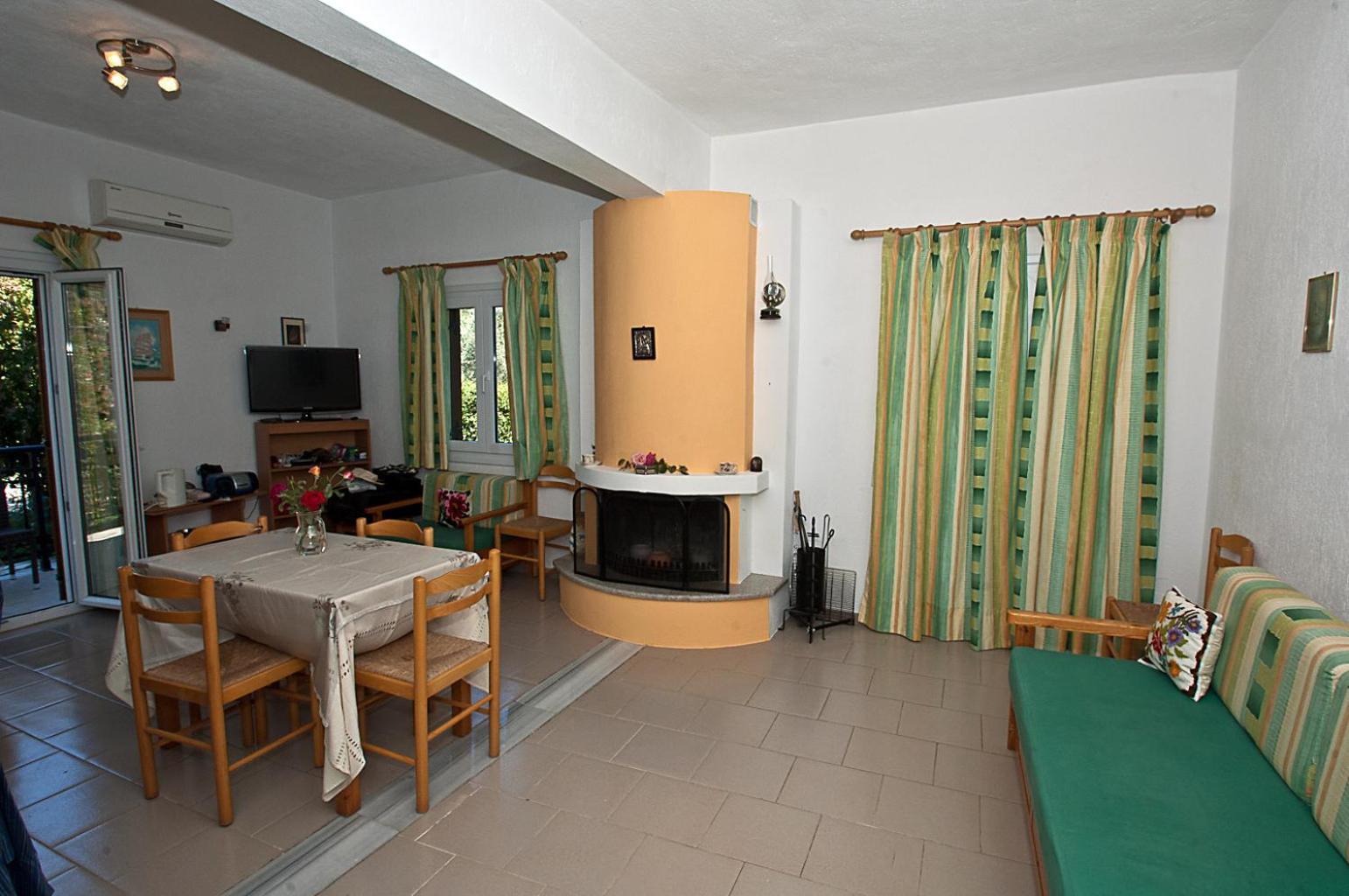 Pegasus Apartments Stafylos Luaran gambar