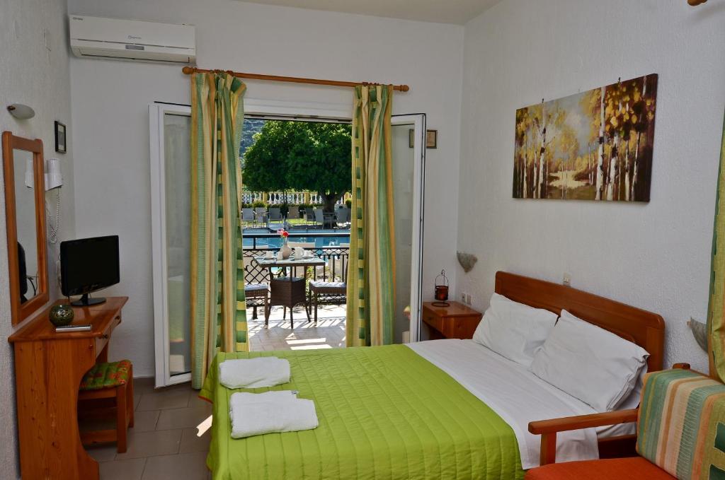 Pegasus Apartments Stafylos Luaran gambar