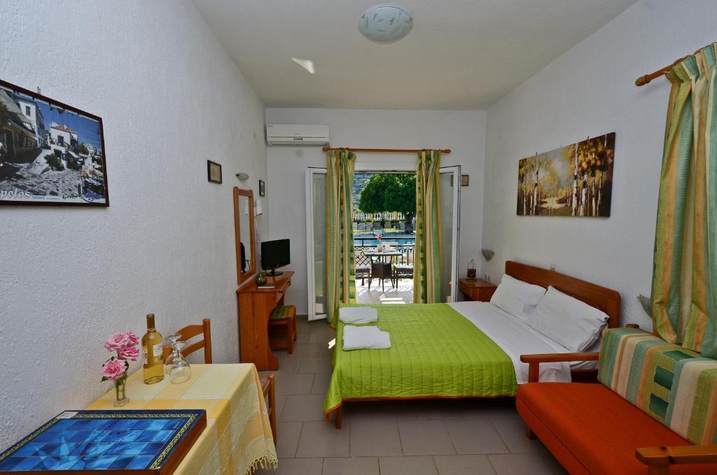 Pegasus Apartments Stafylos Luaran gambar