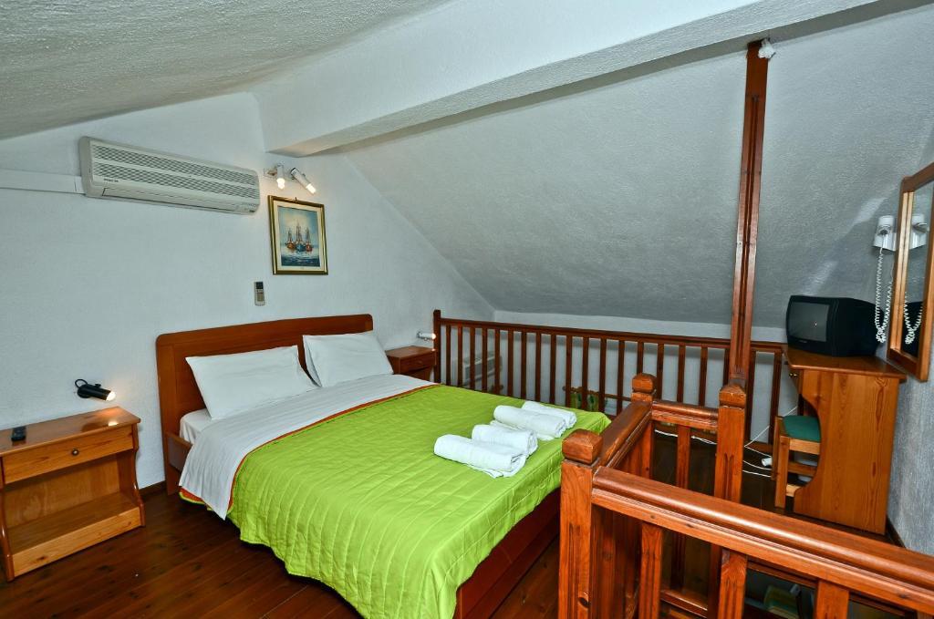 Pegasus Apartments Stafylos Luaran gambar